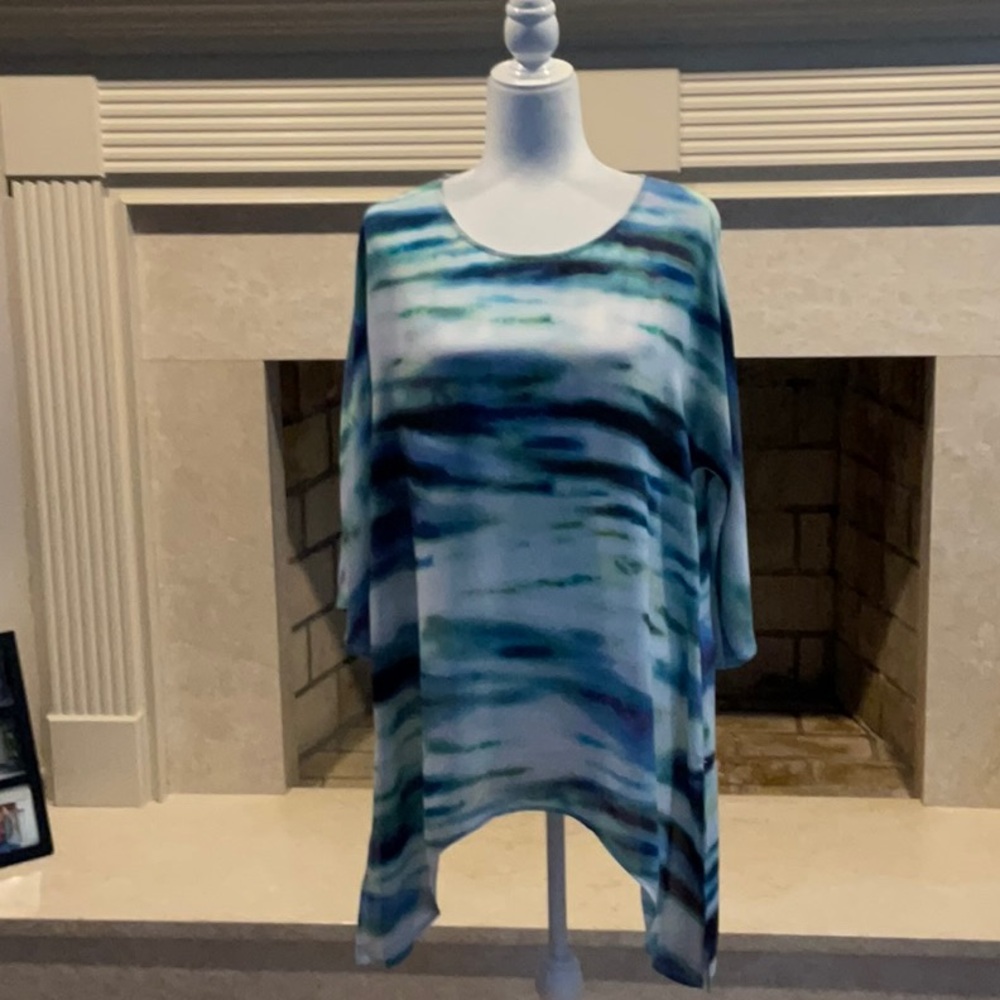 Blue and Green Abstract Tunic Top